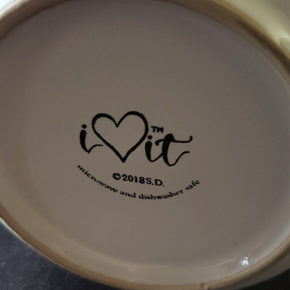 Large Ceramic Rabbit Mug. - Picture 5 of 5
